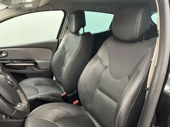 RENAULT CLIO IV - voiture d'occasion - Photo 18