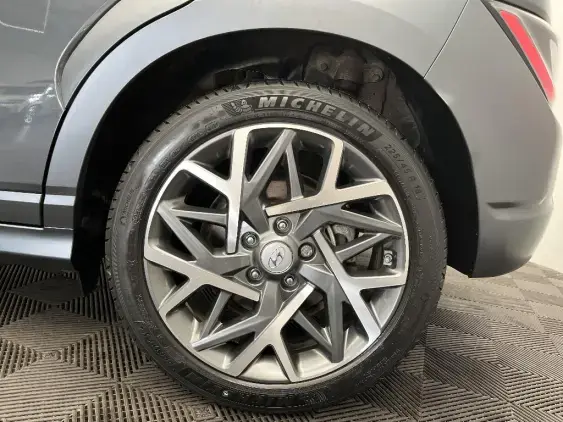 HYUNDAI KONA II - voiture d'occasion - Photo 24