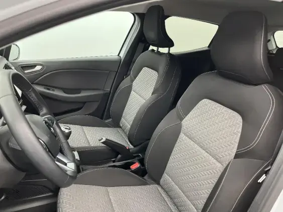 RENAULT CLIO V - voiture d'occasion - Photo 18