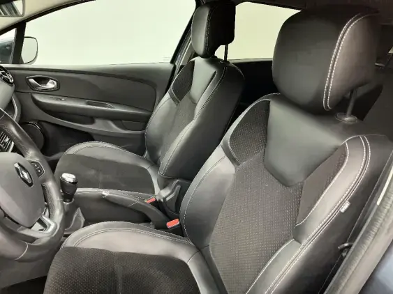 RENAULT CLIO ESTATE IV - voiture d'occasion - Photo 18