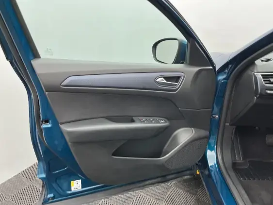RENAULT ARKANA - voiture d'occasion - Photo 19