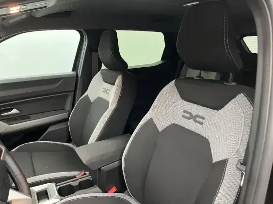DACIA DUSTER III - voiture d'occasion - Photo 17