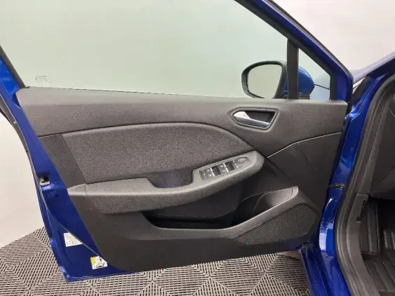 RENAULT CLIO V - voiture d'occasion - Photo 19