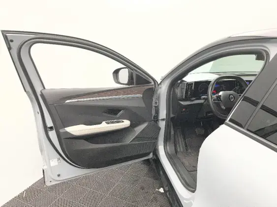 RENAULT MEGANE V - voiture d'occasion - Photo 17