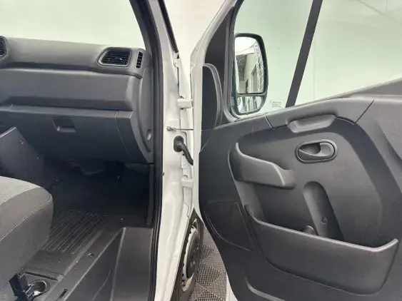 RENAULT MASTER FG III - voiture d'occasion - Photo 17