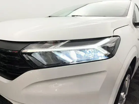 DACIA SANDERO III - voiture d'occasion - Photo 22