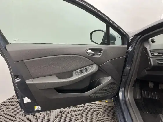 RENAULT CLIO V - voiture d'occasion - Photo 19