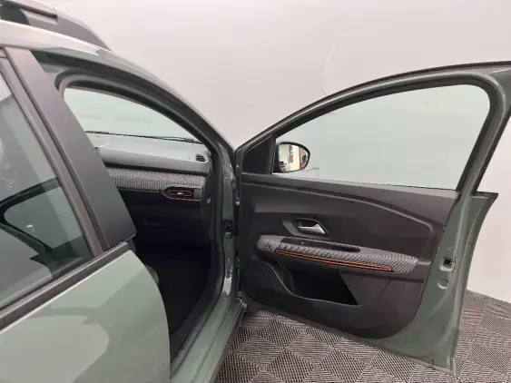 DACIA SANDERO III - voiture d'occasion - Photo 20