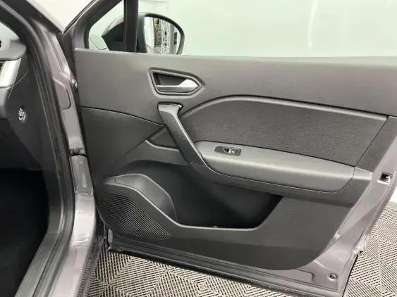RENAULT CAPTUR II - voiture d'occasion - Photo 20