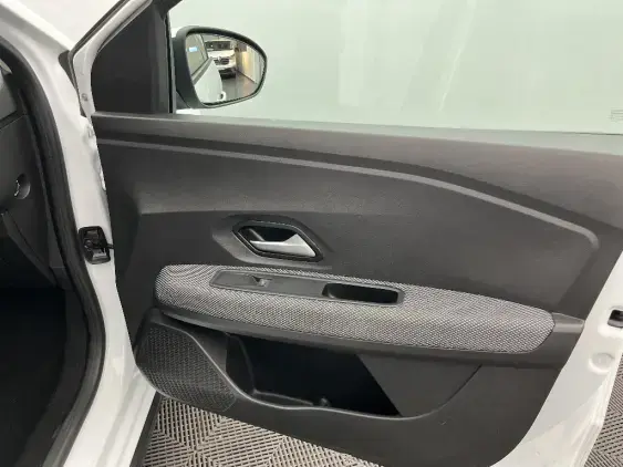 DACIA SANDERO III - voiture d'occasion - Photo 20
