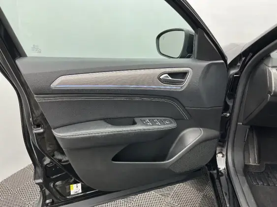 RENAULT ARKANA - voiture d'occasion - Photo 19