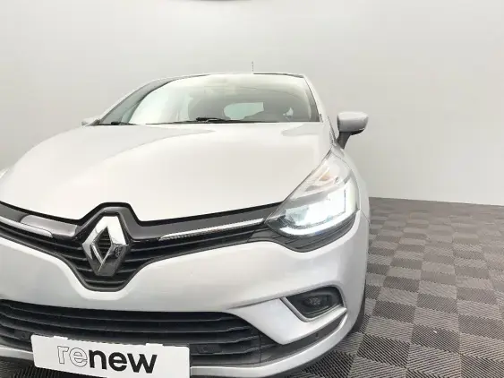 RENAULT CLIO IV - voiture d'occasion - Photo 22