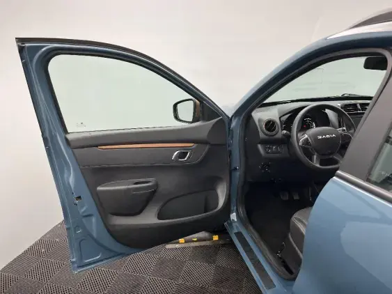 DACIA SPRING - voiture d'occasion - Photo 19