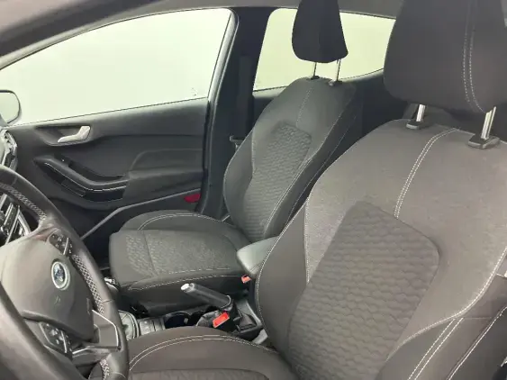 FORD FIESTA VII - voiture d'occasion - Photo 18