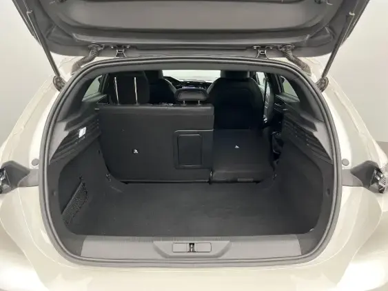 PEUGEOT 308 III - voiture d'occasion - Photo 16