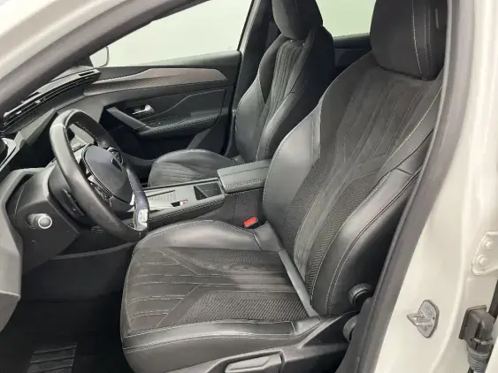 PEUGEOT 308 III - voiture d'occasion - Photo 18