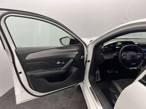 PEUGEOT 308 III - voiture d'occasion - Photo 19