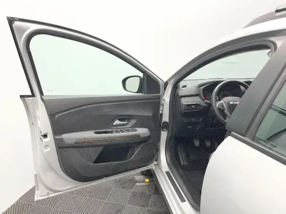 DACIA SANDERO III - voiture d'occasion - Photo 19