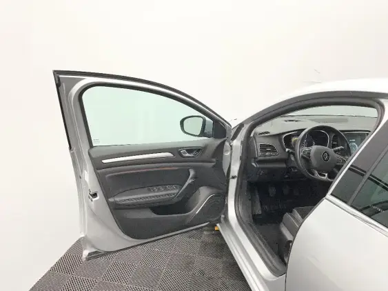 RENAULT MEGANE IV - voiture d'occasion - Photo 19