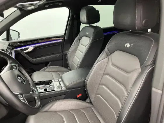 VOLKSWAGEN TOUAREG III - voiture d'occasion - Photo 18