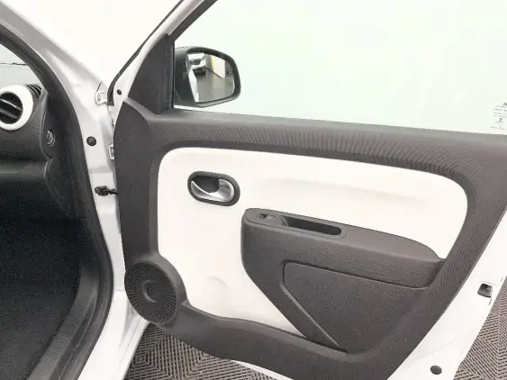 RENAULT TWINGO ELECTRIQUE III - voiture d'occasion - Photo 20