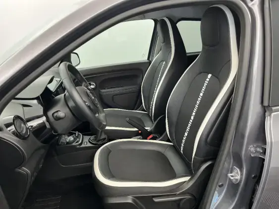 RENAULT TWINGO III - voiture d'occasion - Photo 18