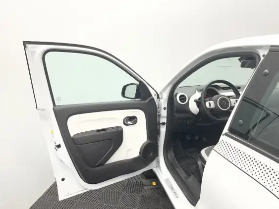 RENAULT TWINGO III - voiture d'occasion - Photo 19
