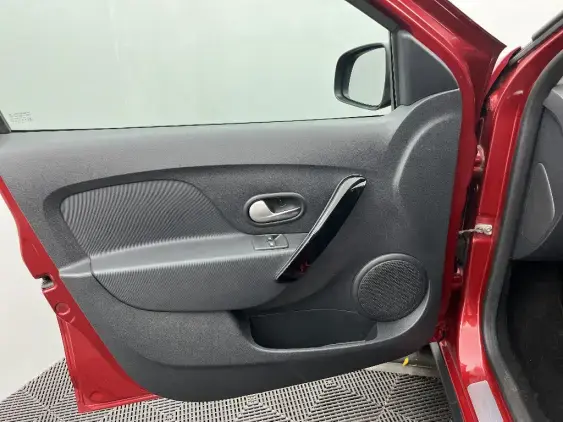 DACIA SANDERO II - voiture d'occasion - Photo 19