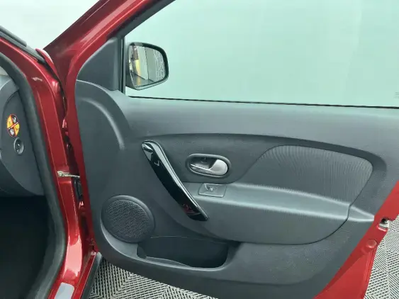 DACIA SANDERO II - voiture d'occasion - Photo 20