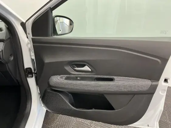 DACIA SANDERO III - voiture d'occasion - Photo 20