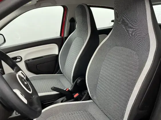 RENAULT TWINGO ELECTRIQUE III - voiture d'occasion - Photo 18