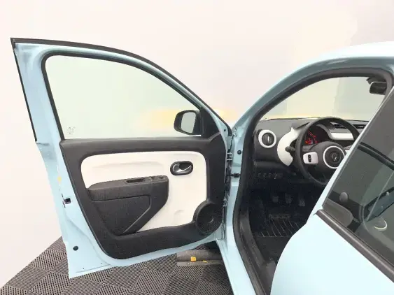 RENAULT TWINGO III - voiture d'occasion - Photo 19