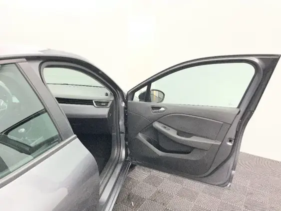 RENAULT CLIO V - voiture d'occasion - Photo 20