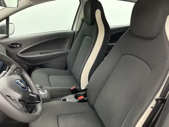 RENAULT ZOE - voiture d'occasion - Photo 18