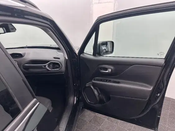 JEEP RENEGADE - voiture d'occasion - Photo 20