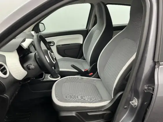 RENAULT TWINGO III - voiture d'occasion - Photo 18
