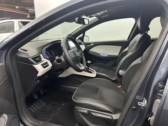 RENAULT CLIO V - voiture d'occasion - Photo 17