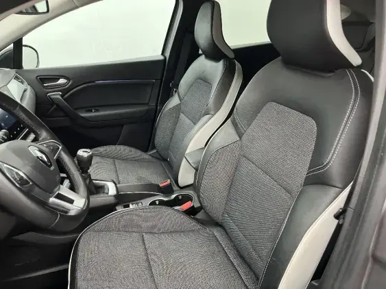 RENAULT CAPTUR II - voiture d'occasion - Photo 18