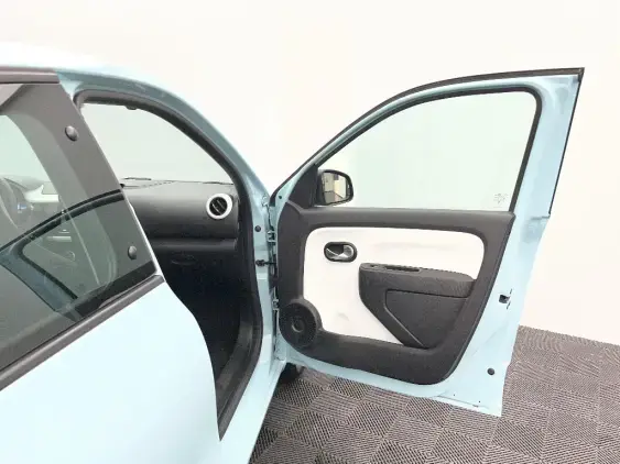RENAULT TWINGO ELECTRIQUE III - voiture d'occasion - Photo 20