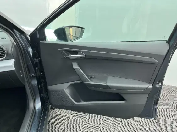 SEAT ARONA - voiture d'occasion - Photo 20