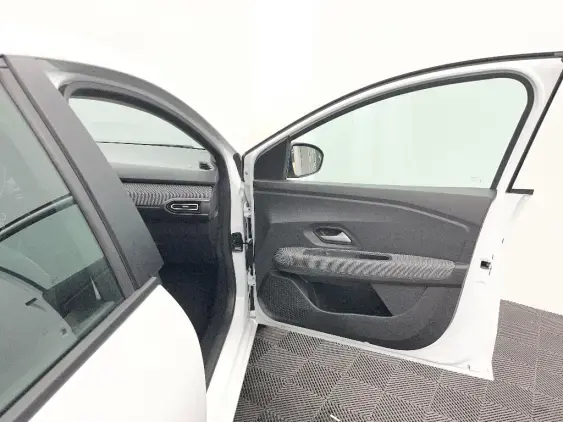 DACIA SANDERO III - voiture d'occasion - Photo 20