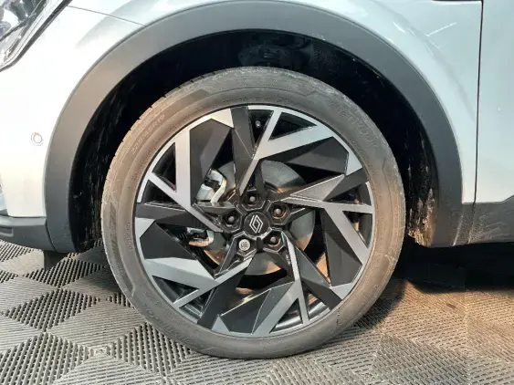 RENAULT ARKANA - voiture d'occasion - Photo 23