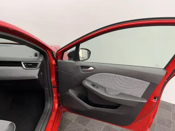 RENAULT CLIO V - voiture d'occasion - Photo 20