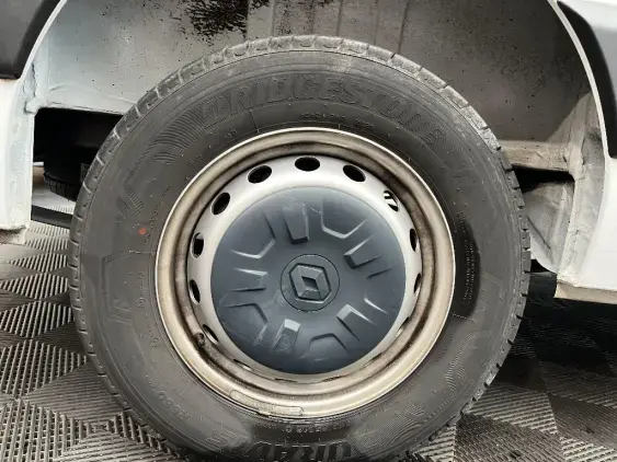 RENAULT MASTER FG III - voiture d'occasion - Photo 25