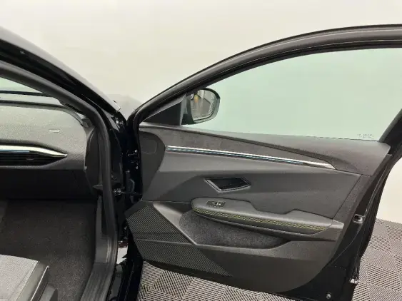 RENAULT MEGANE V - voiture d'occasion - Photo 20