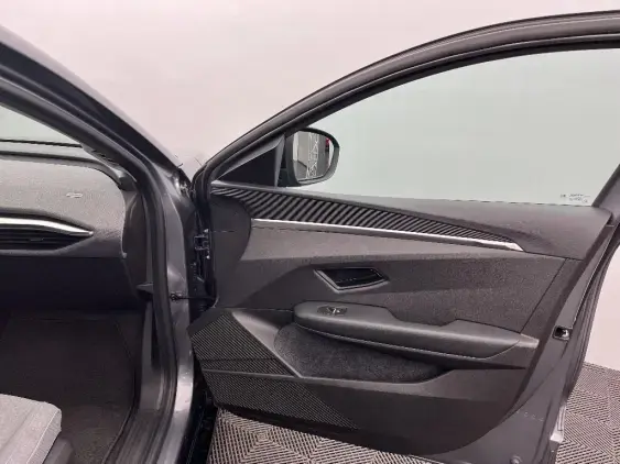 RENAULT MEGANE V - voiture d'occasion - Photo 20