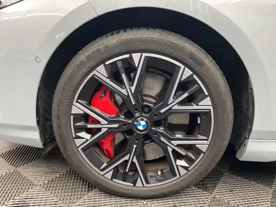 BMW SERIE 1 F70 - voiture d'occasion - Photo 23