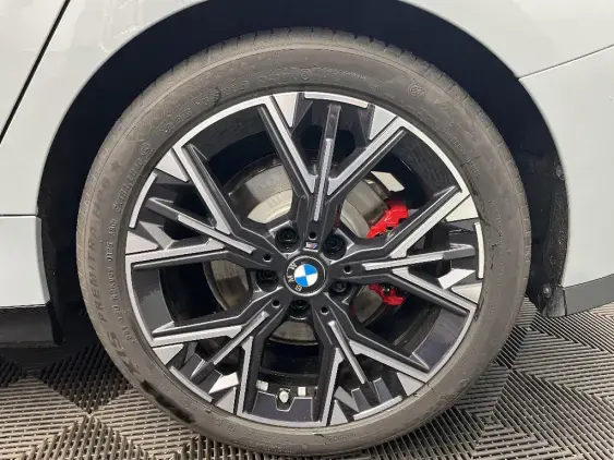 BMW SERIE 1 F70 - voiture d'occasion - Photo 24