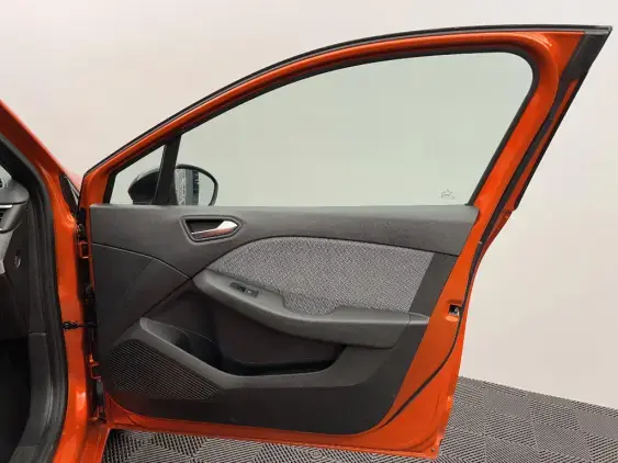 RENAULT CLIO V - voiture d'occasion - Photo 20