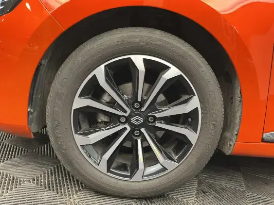 RENAULT CLIO V - voiture d'occasion - Photo 23